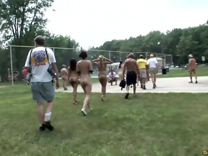Naked Girls Volleyball Game With Wicked Hot Nudist Girls
