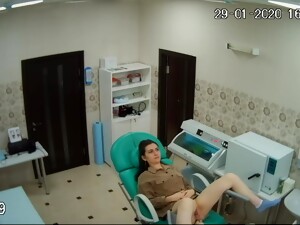 Spying For Ladies In The Gynaecologist Office Via Hidden Cam