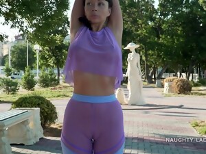 Sportsuit Public Super Sexy Cloth Cameltoe MILF Mommy