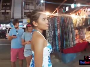 Amateur Thai Girlfriend Teen Sucking Boyfriends Big Cock After A Night Out