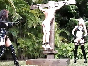 OUTDOOR WHIPPING ON THE CROSS