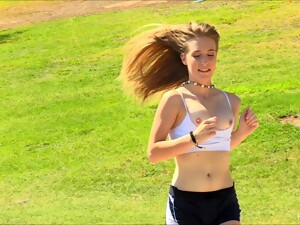 Sporty Blonde Babe Dakota Exposes Her Pussy In Public While Jogging