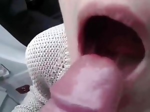 Suçage de bite, Sperme dans la bouche, Avale