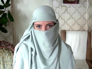 Homemade Blowjob And Facial With Muslim Fem