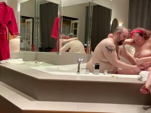 Slapping, Hotel Amateur, Ass Kissing