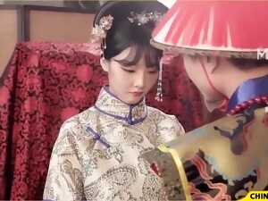 Playful Asian Geisha Raunchy Cam Clip