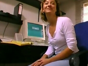 Magnetic Shy Babe Gets Seduced By Camera Dude In The Office