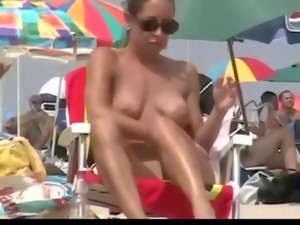 Nude Beach - Superb Babes Like The Attention