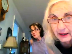 Nenek, Webcam